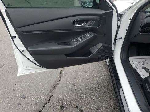 Certified 2023 Honda Accord EX-L image 12