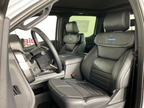 New 2026 Ford F250 Platinum image 14