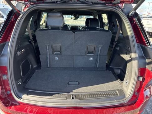 Used 2024 Jeep Grand Cherokee L Limited w/ Black Appearance Package image 7