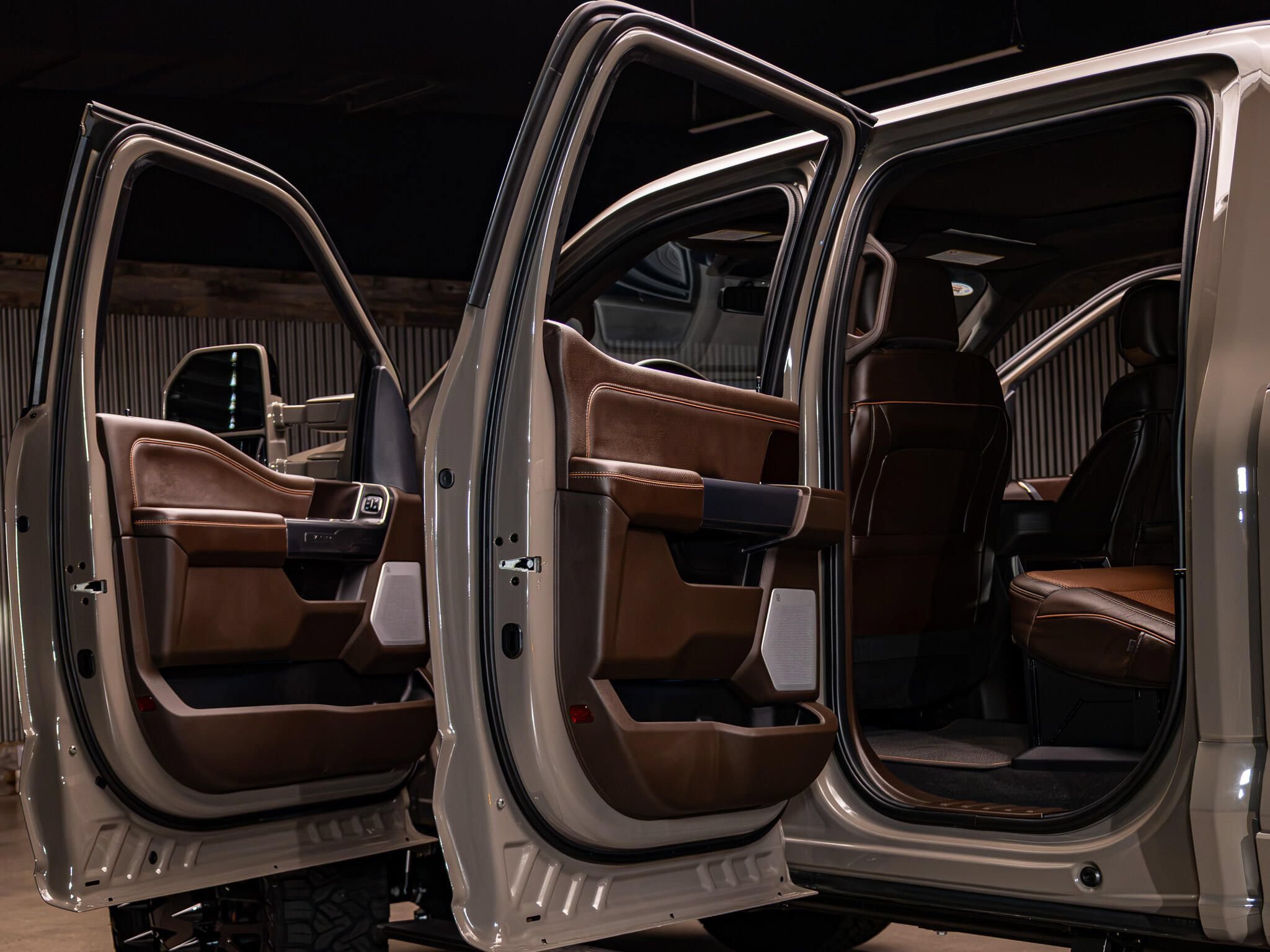 Used 2026 Ford F450 King Ranch w/ Chrome Package AWD/4WD image 34