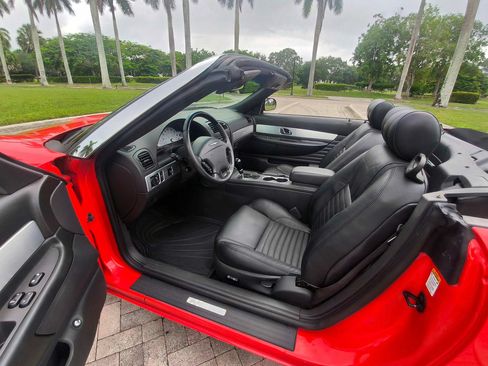 Used 2002 Ford Thunderbird RWD image 5