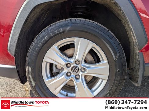 Certified 2021 Toyota RAV4 XLE w/ Convenience Package image 9