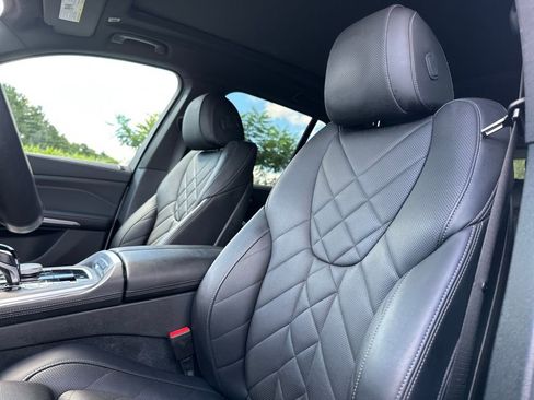 Used 2023 BMW X5 xDrive40i w/ Premium Package image 18