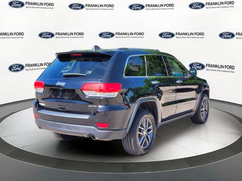 Used 2017 Jeep Grand Cherokee Limited AWD/4WD image 5