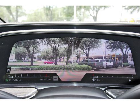 Used 2021 Cadillac Escalade Premium Luxury w/ LPO, Illumination Package RWD image 14