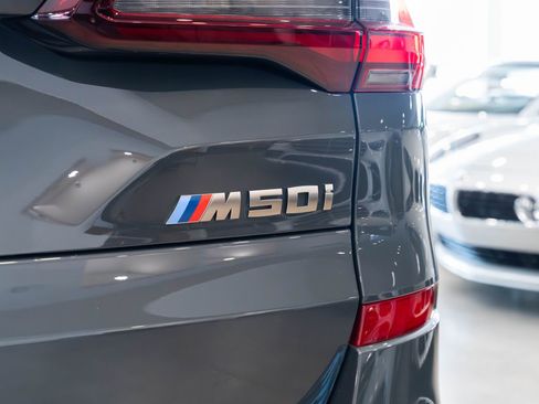 Used 2023 BMW X5 M50i w/ Executive Package image 8