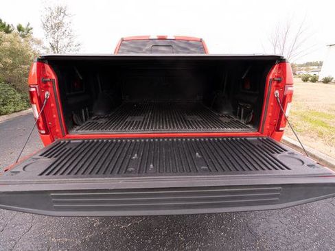 Used 2018 Ford F150 XLT w/ Equipment Group 302A Luxury image 11