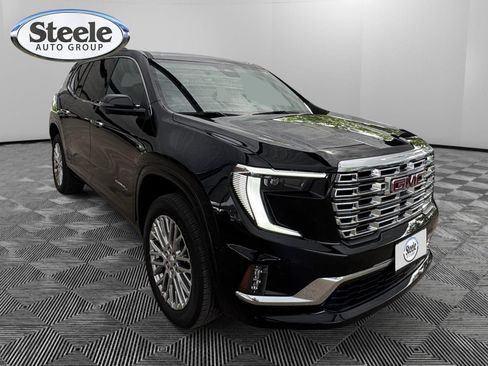 Used 2025 GMC Acadia Denali w/ LPO, Floor Liner Package AWD/4WD image 7