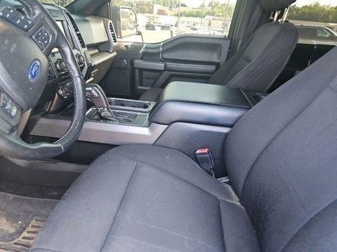 Used 2018 Ford F150 XLT w/ Equipment Group 302A Luxury AWD/4WD image 4