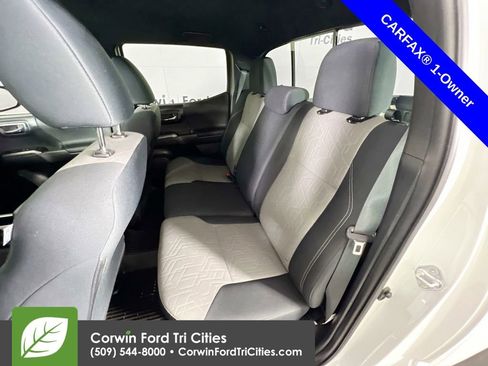 Used 2023 Toyota Tacoma TRD Off-Road image 26