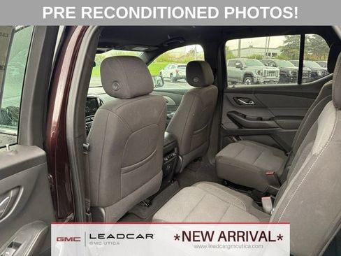 Used 2023 Chevrolet Traverse LT AWD/4WD image 20