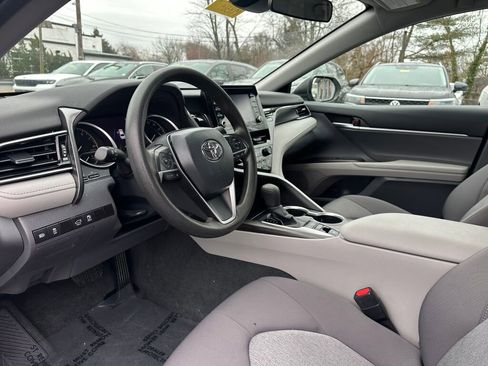Used 2023 Toyota Camry LE image 12