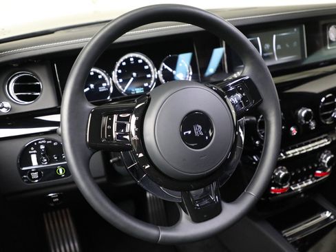 Certified 2023 Rolls-Royce Phantom Sedan w/ The Phantom Package image 32