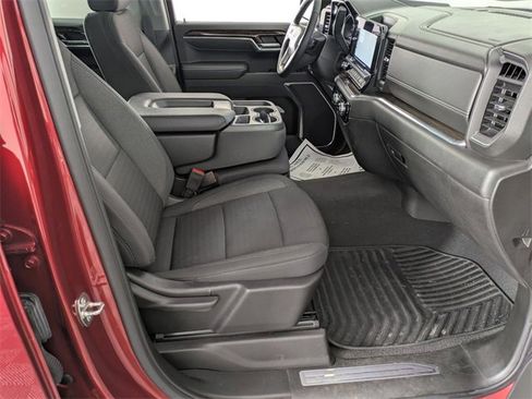 Used 2024 GMC Sierra 1500 Elevation image 36