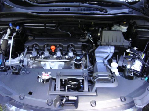 Used 2018 Honda HR-V EX image 24