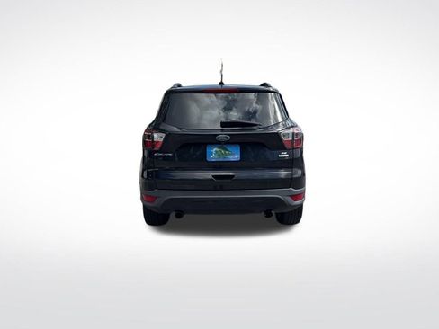 Used 2017 Ford Escape SE w/ SE Sport Appearance Package FWD image 7