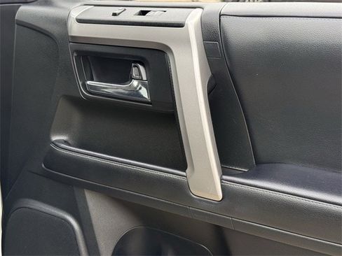 Used 2024 Toyota 4Runner SR5 image 26