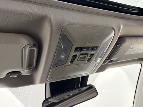 Used 2023 Toyota RAV4 XLE Premium FWD image 19