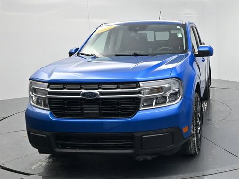 Used 2022 Ford Maverick Lariat w/ Lariat Luxury Package image 3