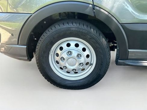Certified 2025 Ford Transit 350 XLT AWD/4WD image 37