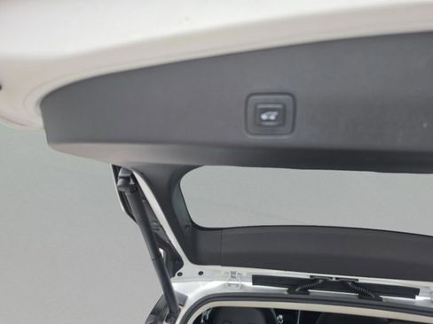 Used 2022 Buick Encore GX Select FWD image 12
