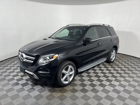 Certified 2016 Mercedes-Benz GLE 350 4MATIC image 9