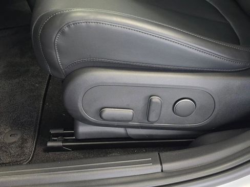 New 2025 Hyundai Ioniq 5 SEL AWD/4WD image 17