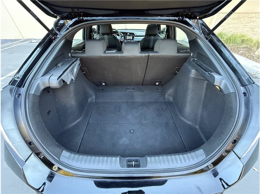 Used 2018 Honda Civic EX image 22