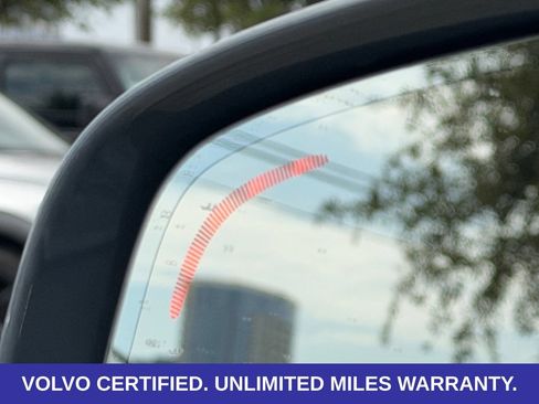 Certified 2024 Volvo V60 B5 Cross Country Plus w/ Protection Package Premier AWD/4WD image 13