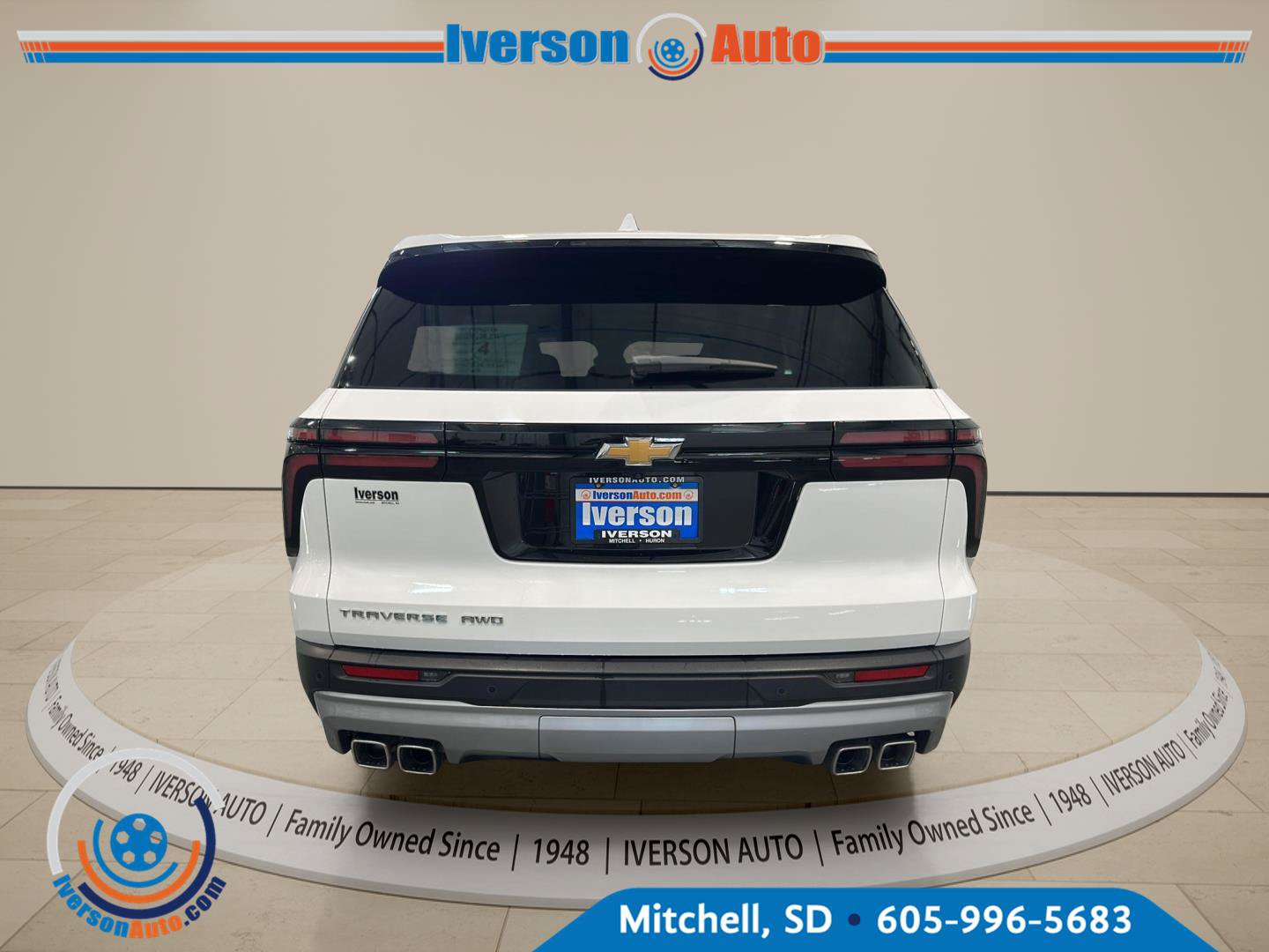 Used 2026 Chevrolet Traverse LT AWD/4WD image 6