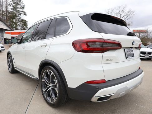 Used 2021 BMW X5 sDrive40i w/ Premium Package image 4