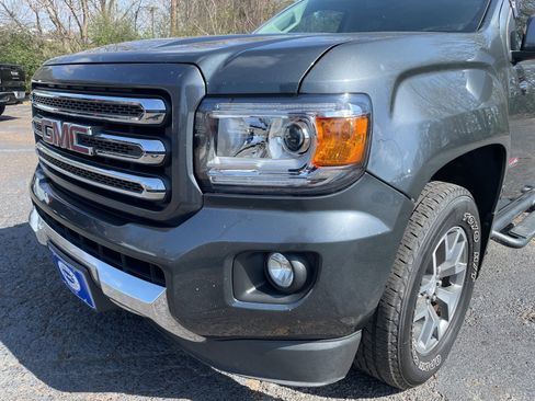 Used 2015 GMC Canyon SLE w/ All-Terrain Adventure Package image 9