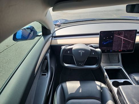 Used 2022 Tesla Model 3 Long Range AWD/4WD image 12