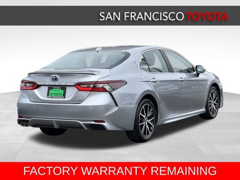 Used 2023 Toyota Camry SE FWD image 5