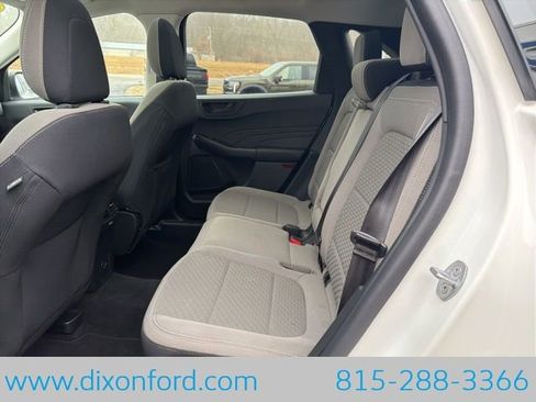 Used 2022 Ford Escape SE w/ SE Sport Appearance Package image 23