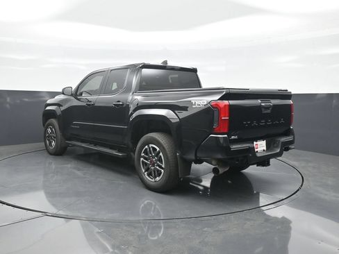 Certified 2024 Toyota Tacoma TRD Sport AWD/4WD image 5