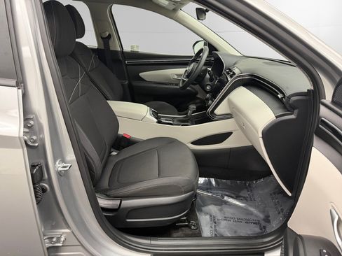 Used 2024 Hyundai Tucson SE AWD/4WD image 15