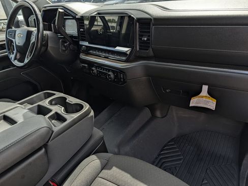Used 2024 Chevrolet Silverado 2500 LT AWD/4WD image 31