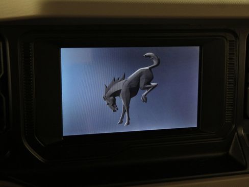 Used 2023 Ford Bronco Big Bend image 9