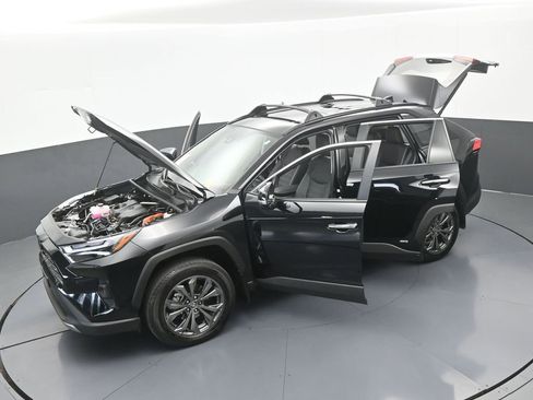 Used 2025 Toyota RAV4 Limited w/ Advanced Technology Package AWD/4WD image 62