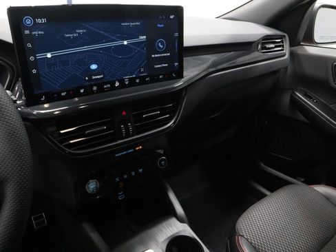 Certified 2023 Ford Escape ST-Line w/ Tech Pack #1 image 31