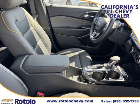 Used 2026 Chevrolet Trax ACTIV w/ Driver Confidence Package FWD image 8