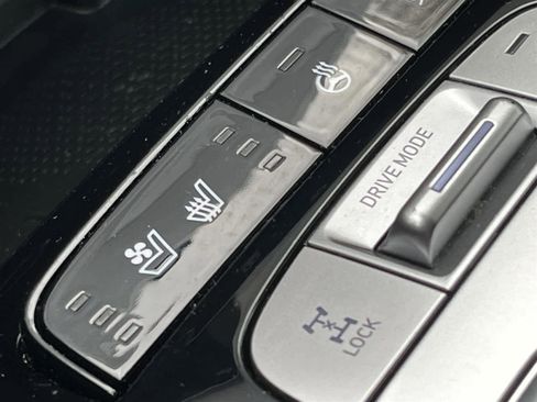 Used 2024 Hyundai Tucson Limited image 24