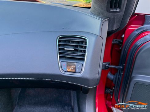 Used 2015 Chevrolet Corvette Z06 w/ 3LZ Preferred Equipment Group image 42