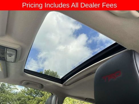 Used 2021 Toyota 4Runner Venture w/ Moonroof Package AWD/4WD image 22