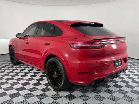Certified 2021 Porsche Cayenne GTS AWD/4WD image 3