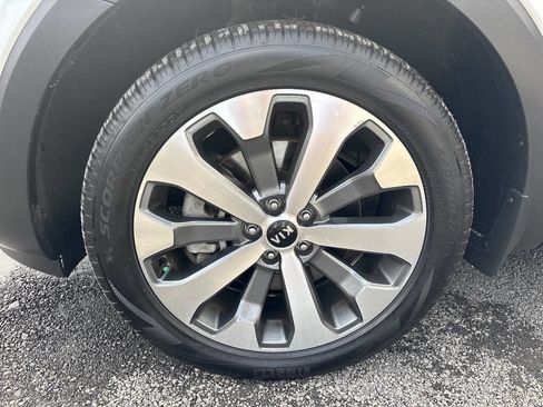 Used 2020 Kia Telluride S image 39