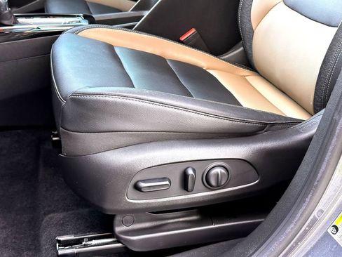 Used 2022 Chevrolet TrailBlazer ACTIV image 12