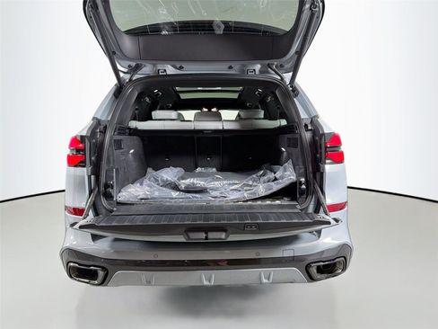 New 2026 BMW X5 xDrive50e AWD/4WD image 28