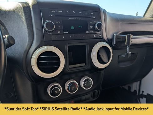 Used 2016 Jeep Wrangler Sport AWD/4WD image 5
